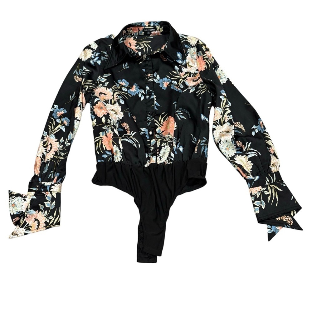 Fashion Nova Floral Button Up Bell Bottom Sleeve Woman Bodysuit XL